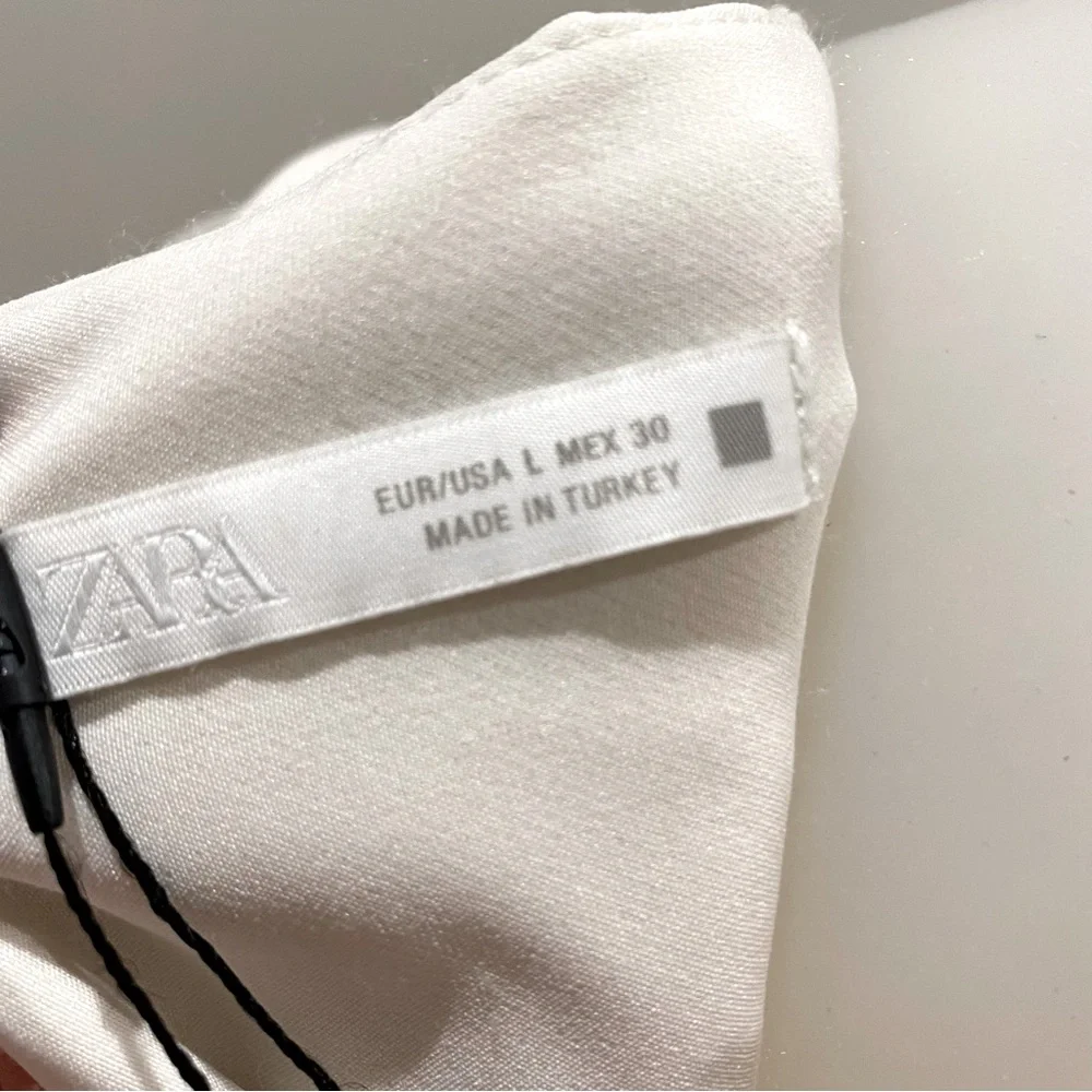 Zara NWT Cream Sleeveless Faux button Midi Dress attached Gold belt size Large - Picture 12 of 12